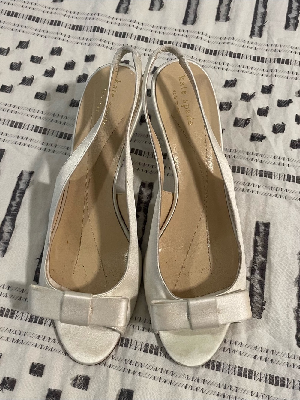 Vintage Kate Spade Ivory Slingback Bow Peep-Toe Pumps